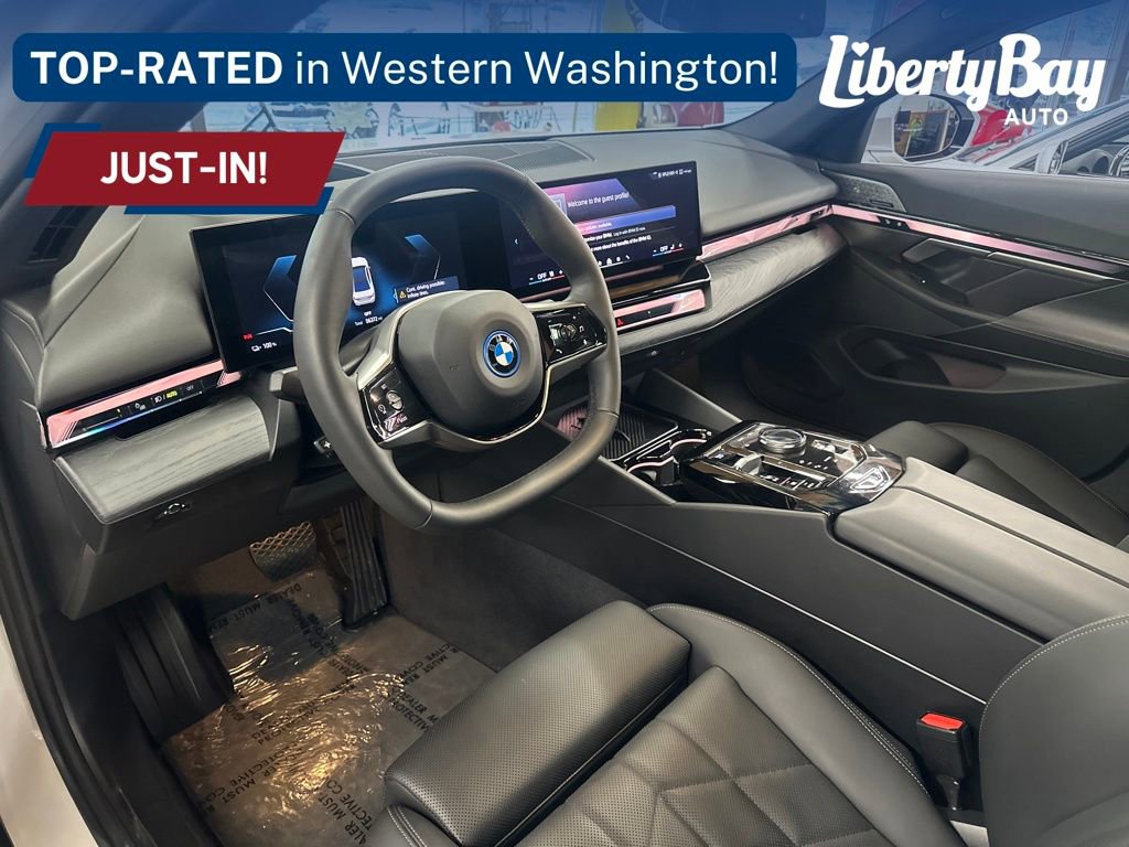 Used 2024 BMW i5 eDrive40i w/ Premium Package image 9