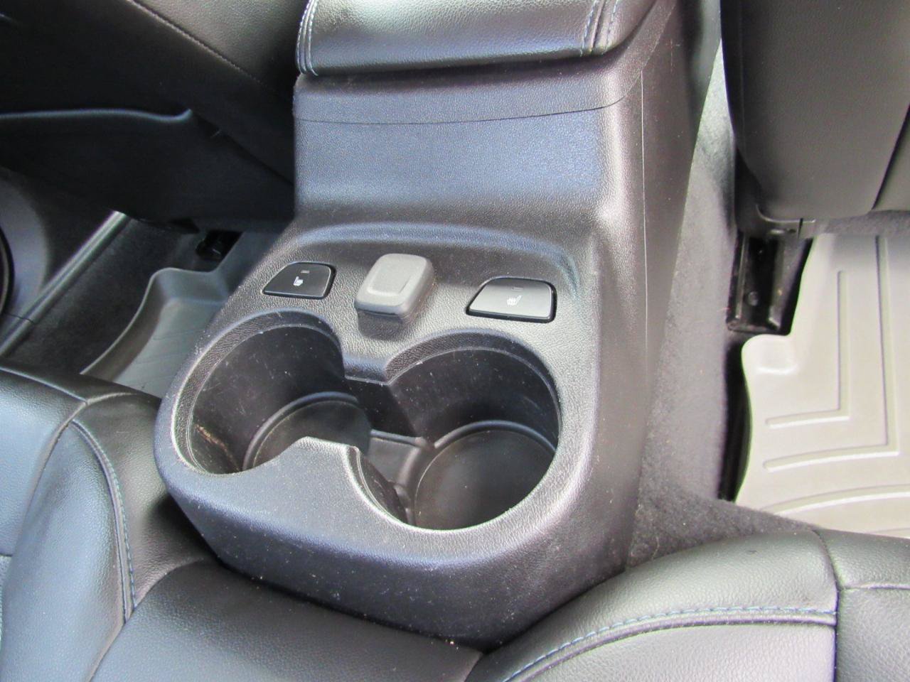 Used 2018 Chevrolet Volt Premier w/ Driver Confidence Package FWD image 36