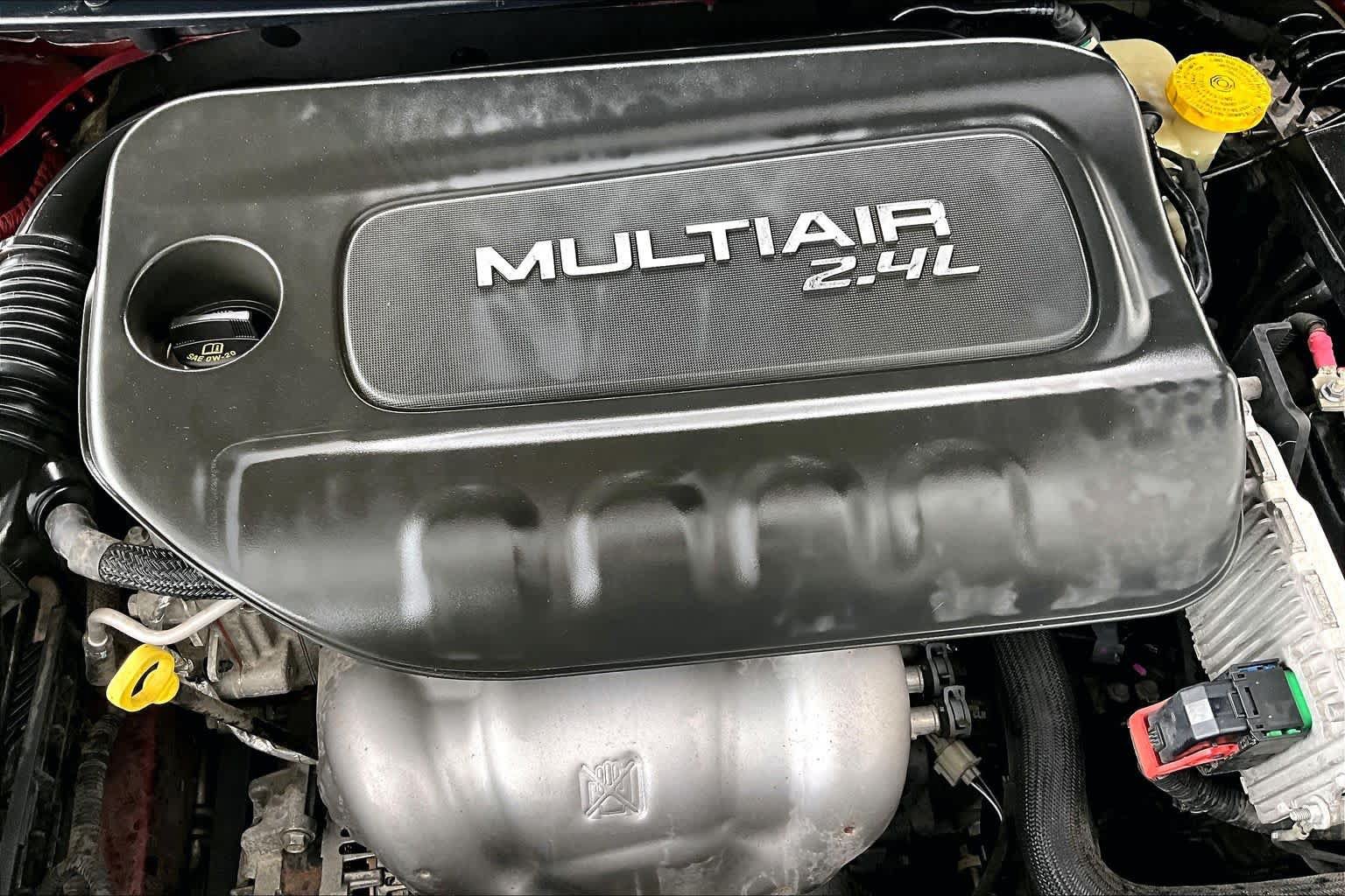 Used 2015 Chrysler 200 S FWD image 31