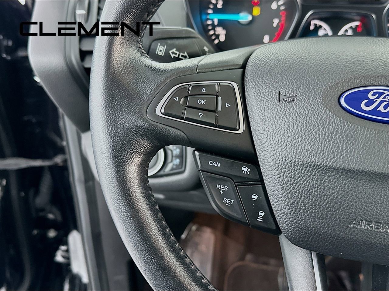 Used 2019 Ford Escape SEL image 16