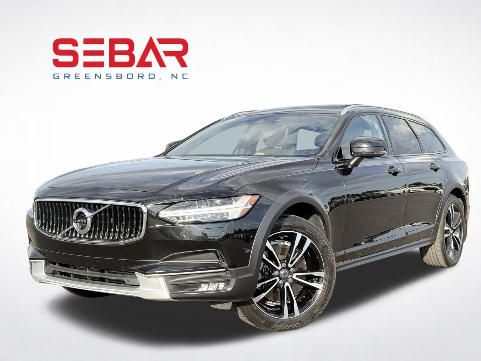 Used 2018 Volvo V90 T5 Cross Country w/ Convenience Package AWD/4WD image 1
