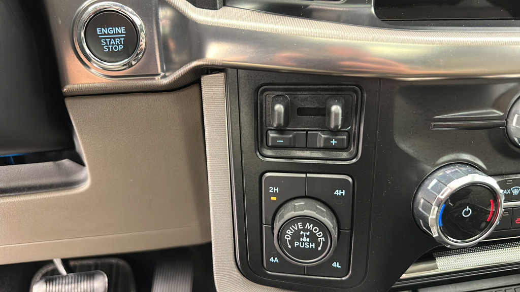 Used 2024 Ford F150 Platinum w/ Equipment Group 703A Plus AWD/4WD image 24