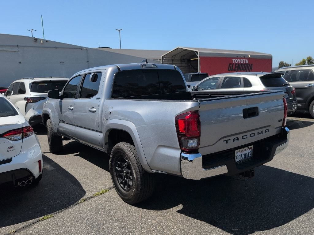 Certified 2020 Toyota Tacoma SR5 w/ Blackout Package RWD image 4