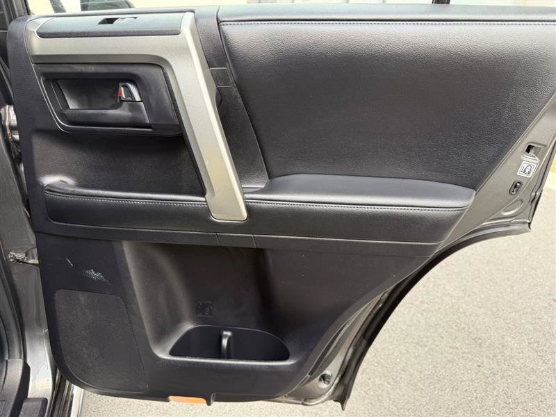 Used 2013 Toyota 4Runner Limited AWD/4WD image 33