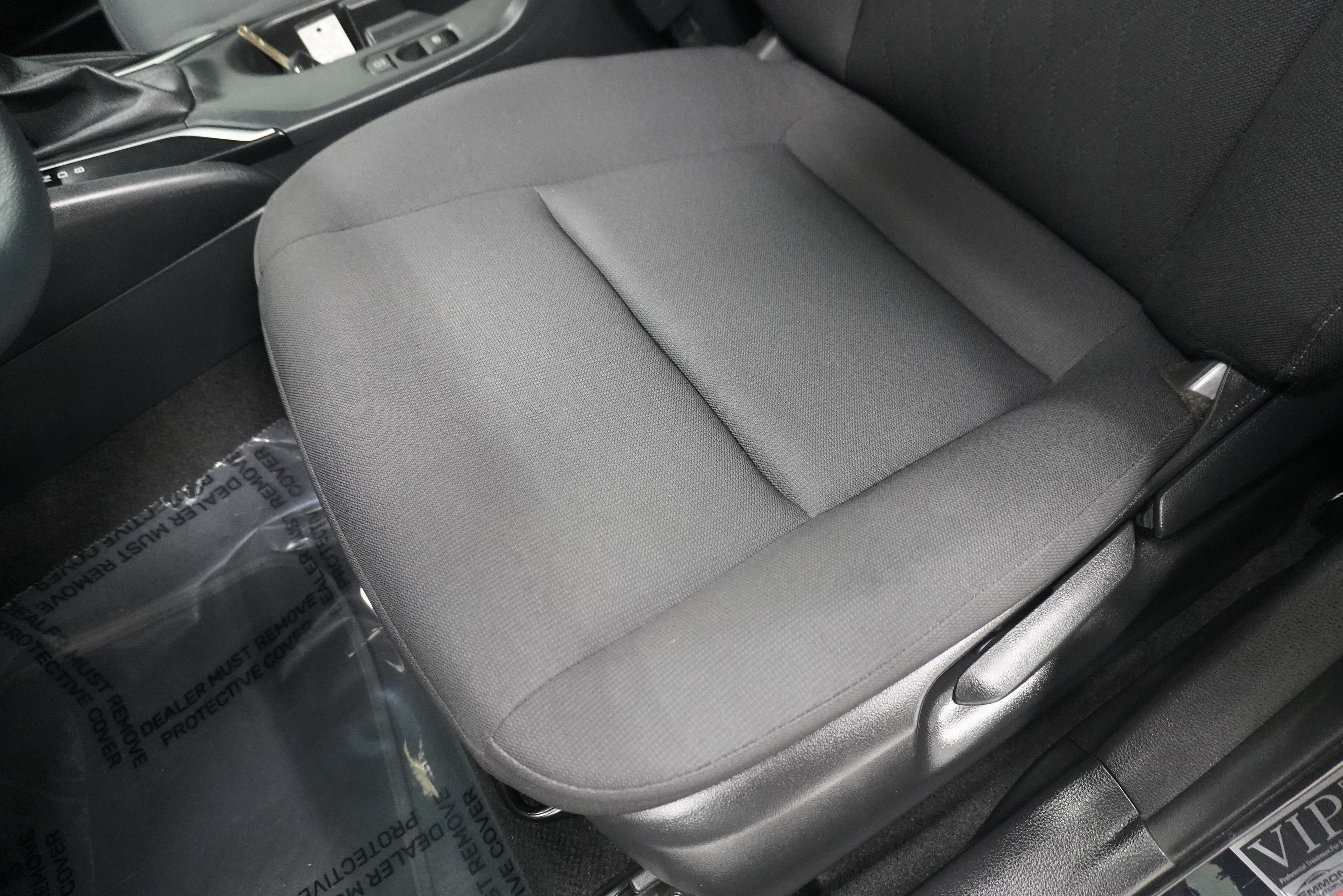 Used 2024 Toyota Corolla LE FWD image 12
