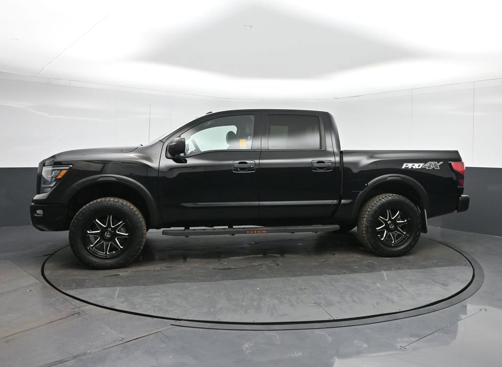 Used 2021 Nissan Titan PRO-4X w/ Off Road Protection Package image 4
