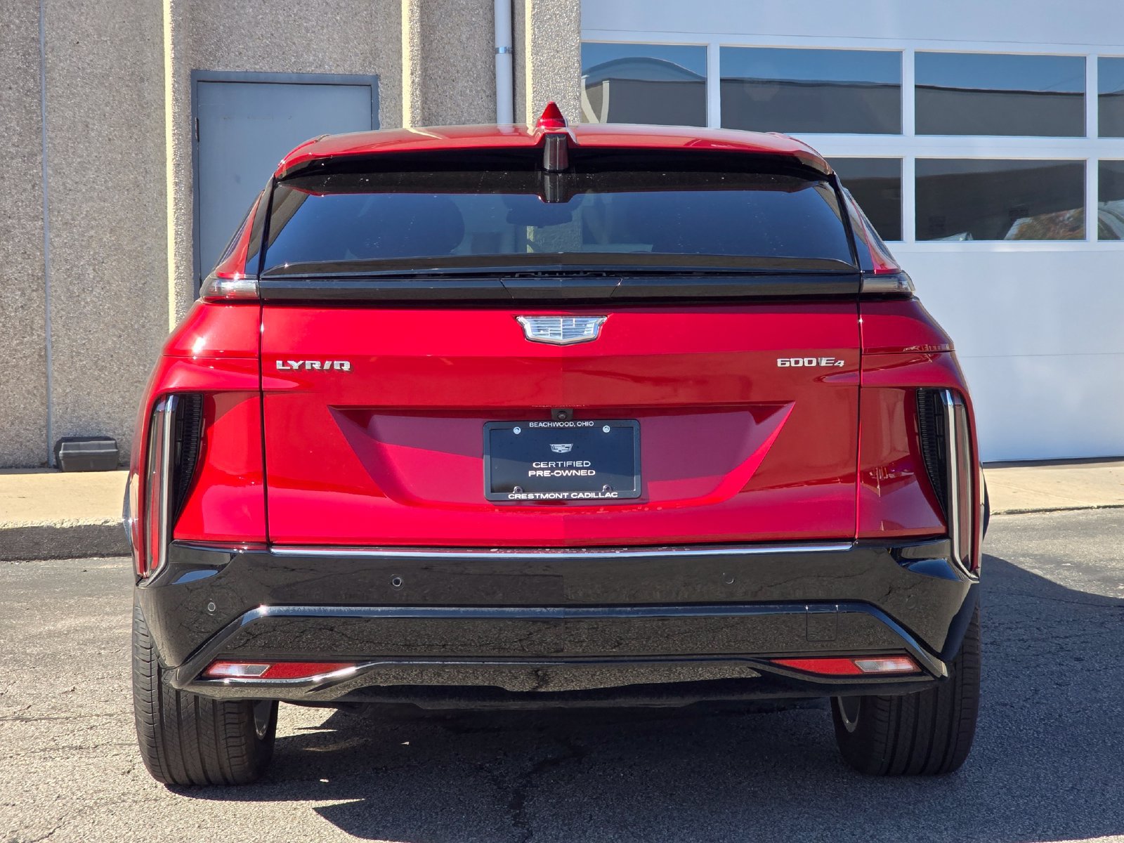 Used 2024 Cadillac Lyriq Tech AWD/4WD image 8