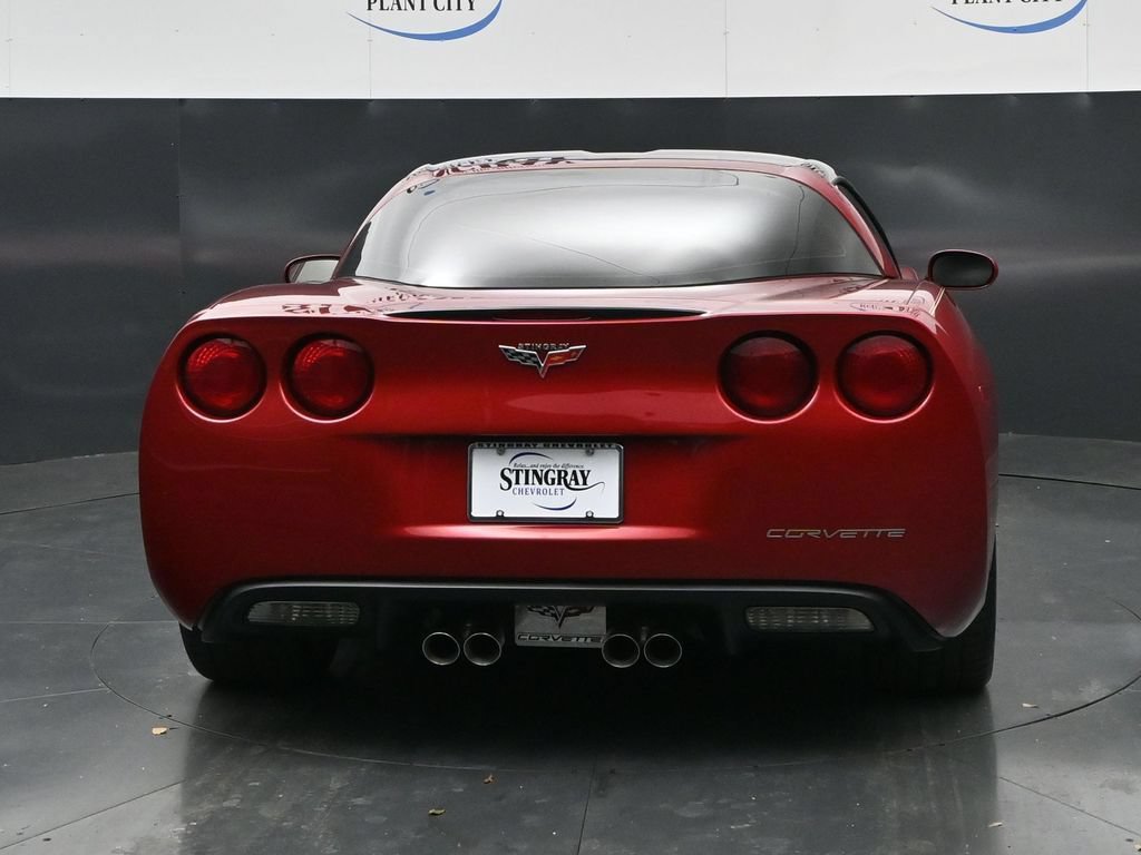 Used 2005 Chevrolet Corvette Coupe w/ Preferred Equipment Group RWD image 6