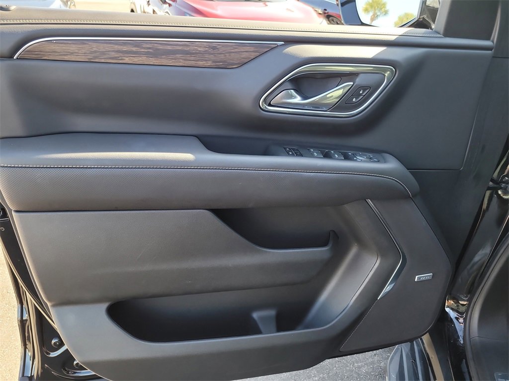 Used 2024 Chevrolet Tahoe Premier image 15