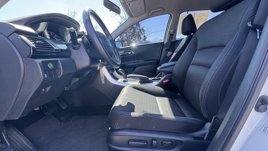 Used 2014 Honda Accord Sport image 13