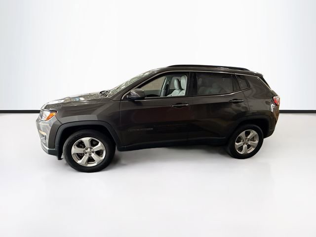 Used 2019 Jeep Compass Latitude w/ Popular Equipment Group FWD image 9