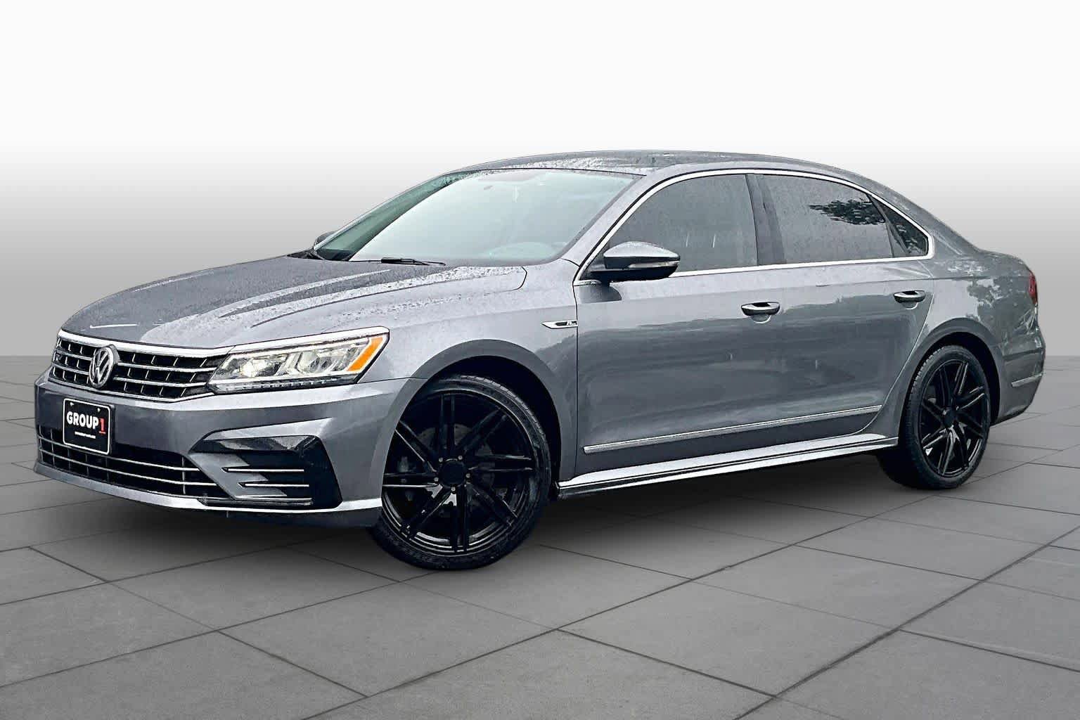 Used 2017 Volkswagen Passat 1.8T R-Line