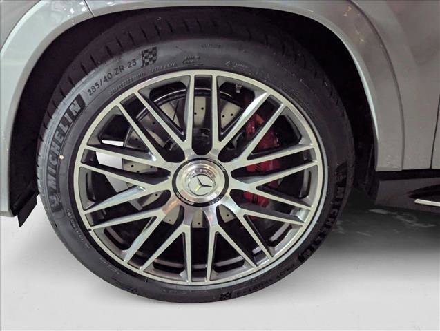 New 2026 Mercedes-Benz GLS 63 AMG 4MATIC image 9