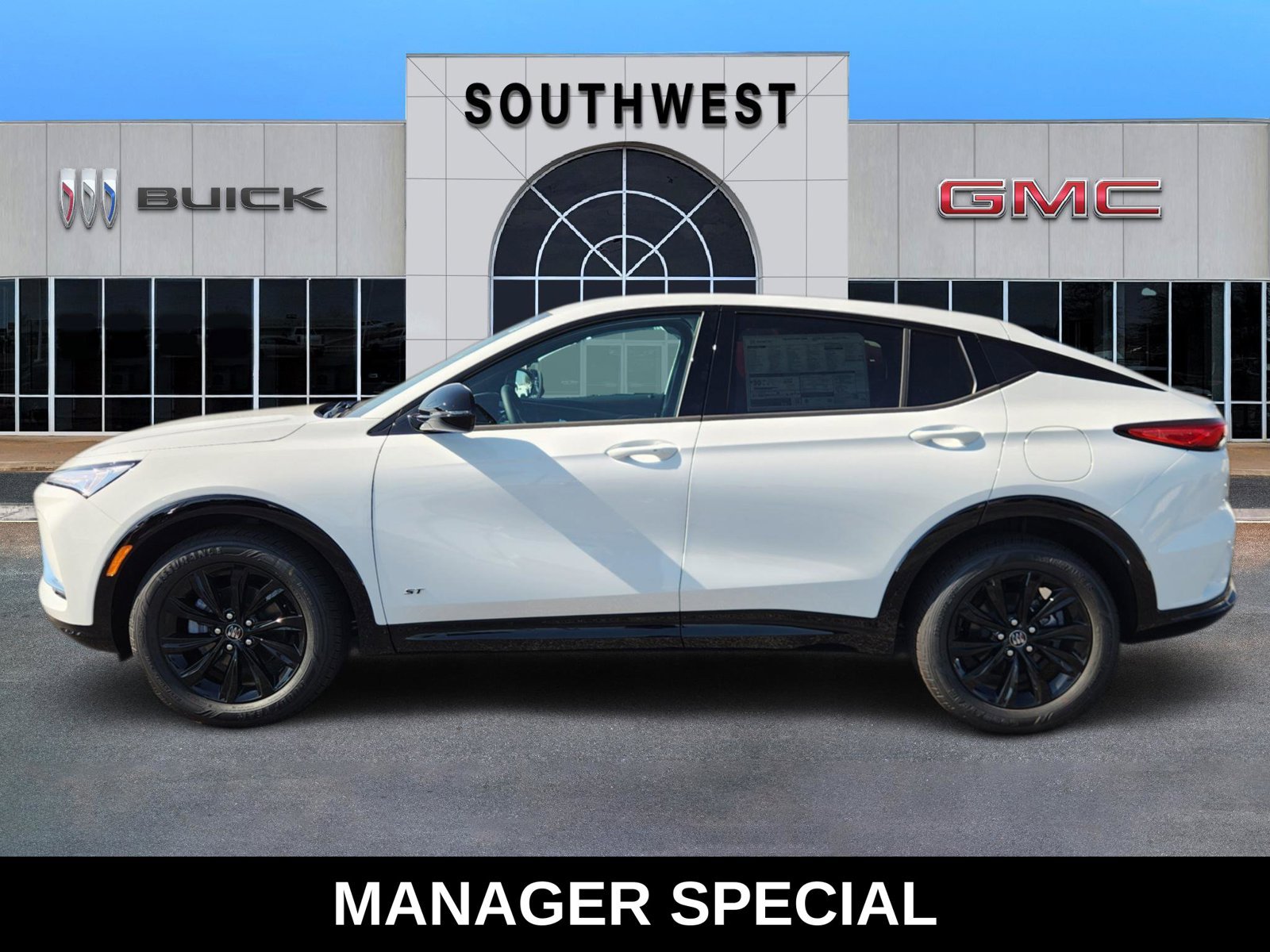 Certified 2025 Buick Envista Sport Touring w/ Convenience I Package FWD image 3