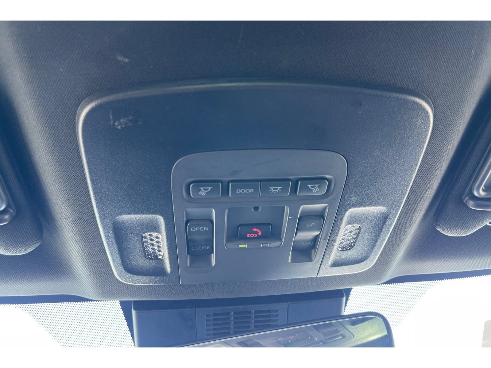 Used 2025 Toyota Camry SE w/ Multimedia Upgrade Package FWD image 24