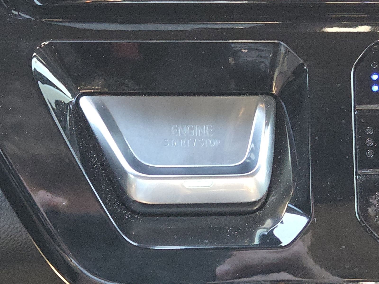 Used 2024 GMC Sierra 1500 AT4X image 12