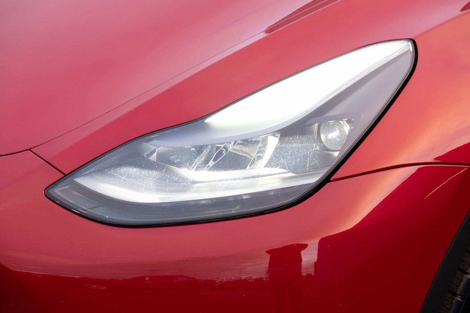 Used 2022 Tesla Model Y Long Range image 21