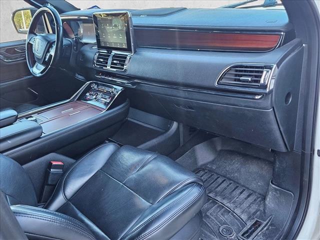Used 2021 Lincoln Navigator L Reserve image 18