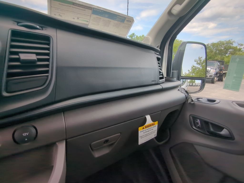 New 2025 Ford Transit 350 148 Medium Roof RWD image 23