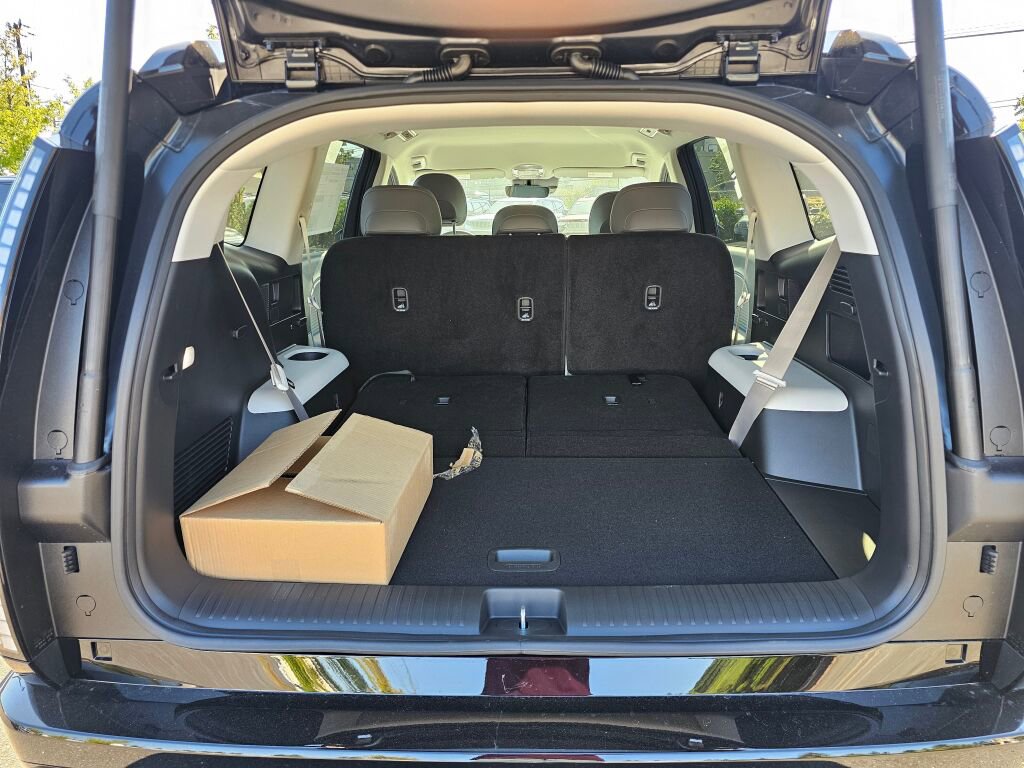 New 2026 Hyundai Ioniq 9 SEL image 13