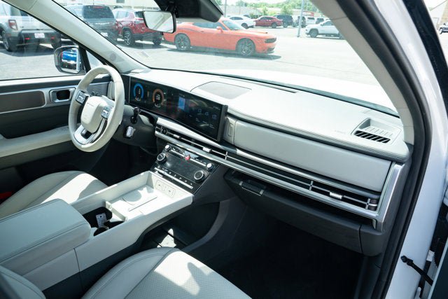 Used 2025 Hyundai Santa Fe SEL AWD/4WD image 40