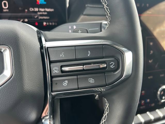 Used 2025 GMC Acadia Denali w/ LPO, Floor Liner Package AWD/4WD image 26
