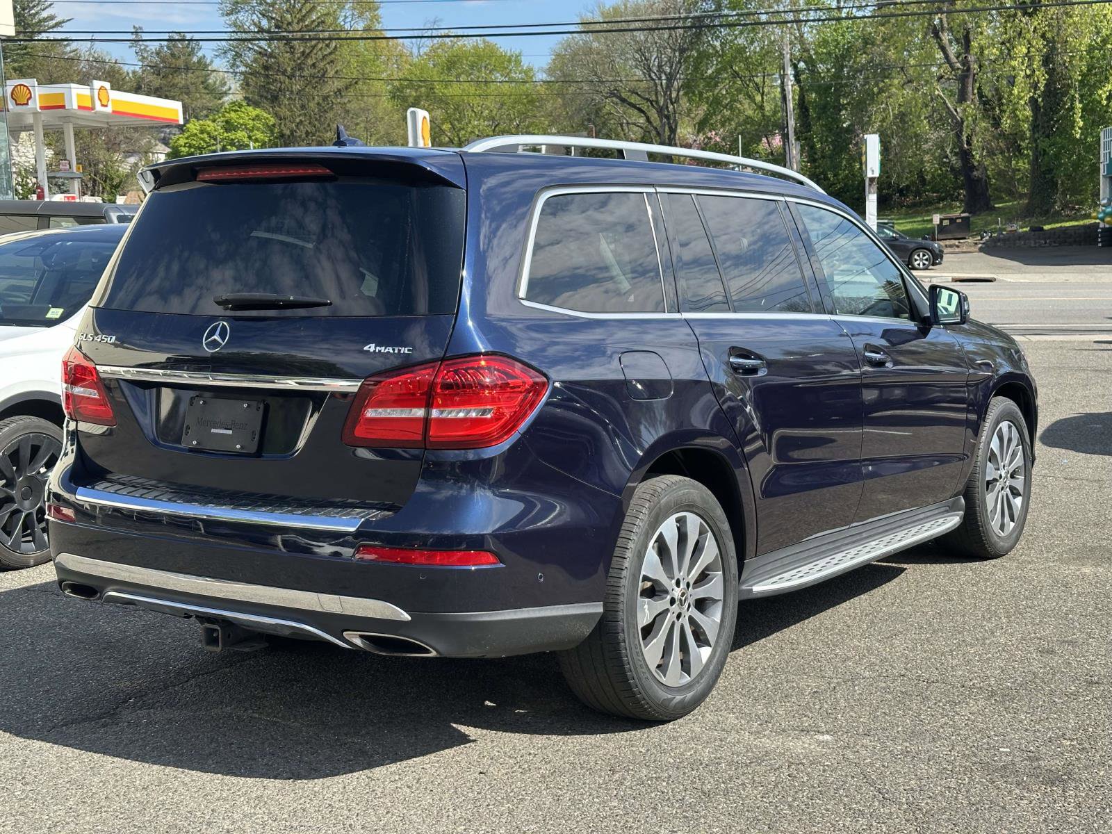 Used 2019 Mercedes-Benz GLS 450 4MATIC w/ Premium 1 Package image 3