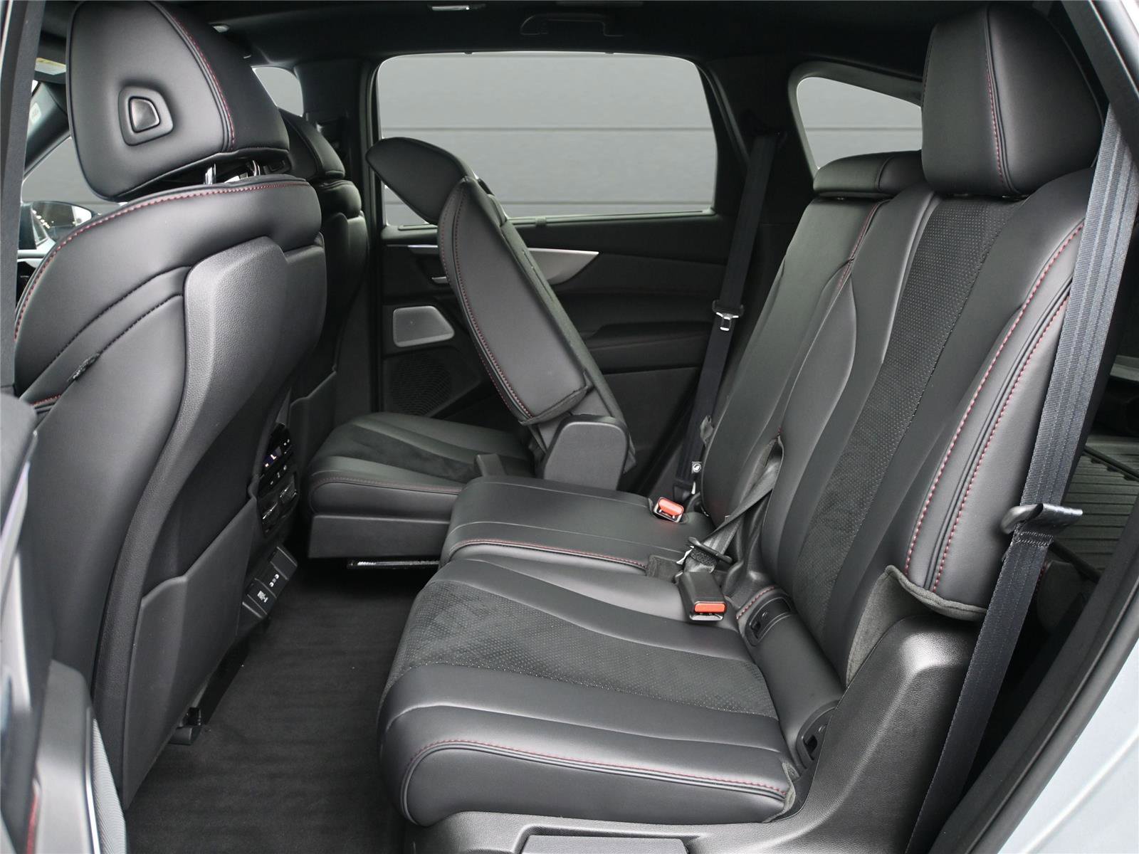 Certified 2026 Acura MDX A-Spec image 11