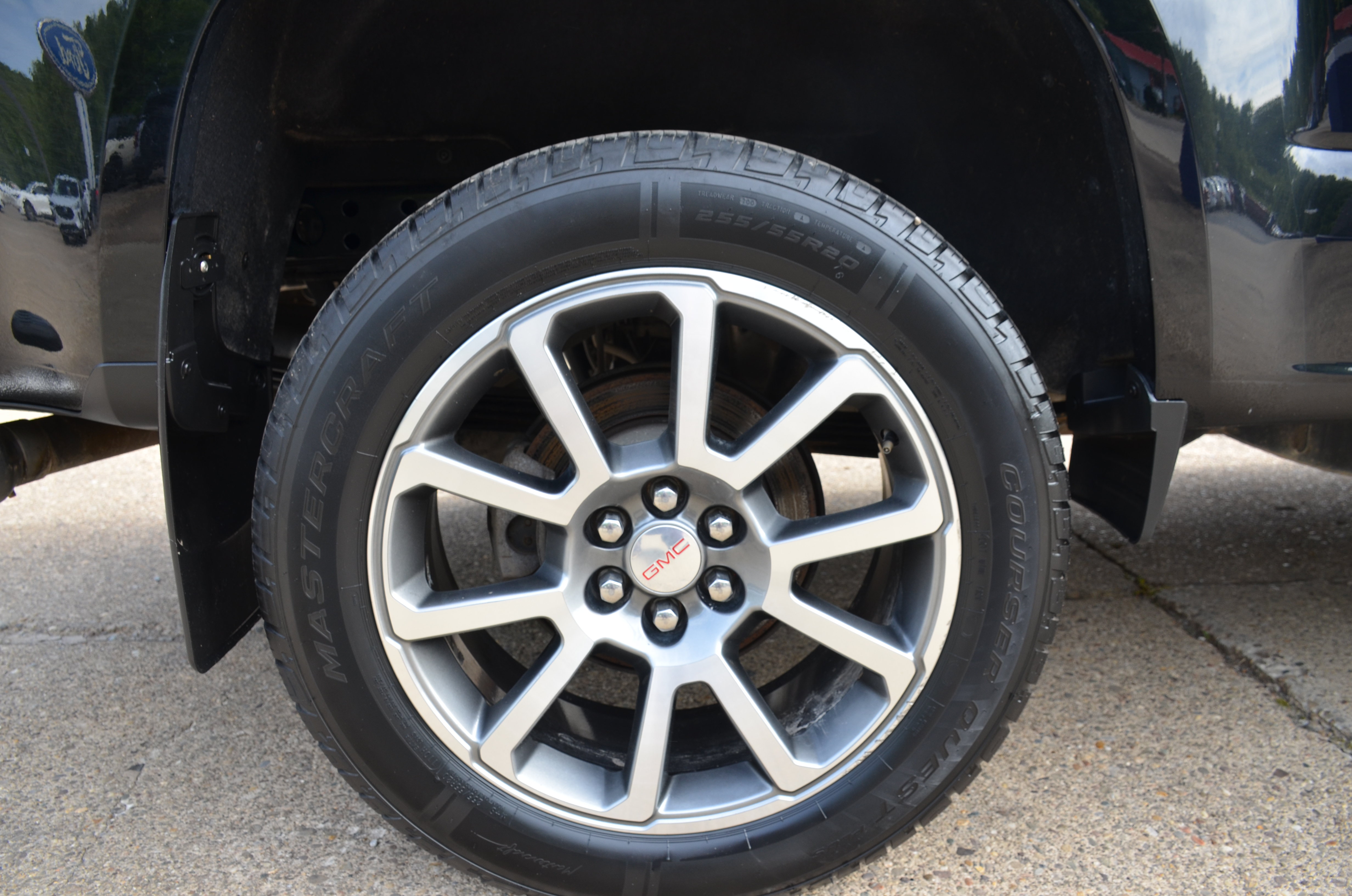 Used 2020 GMC Canyon Denali AWD/4WD image 16