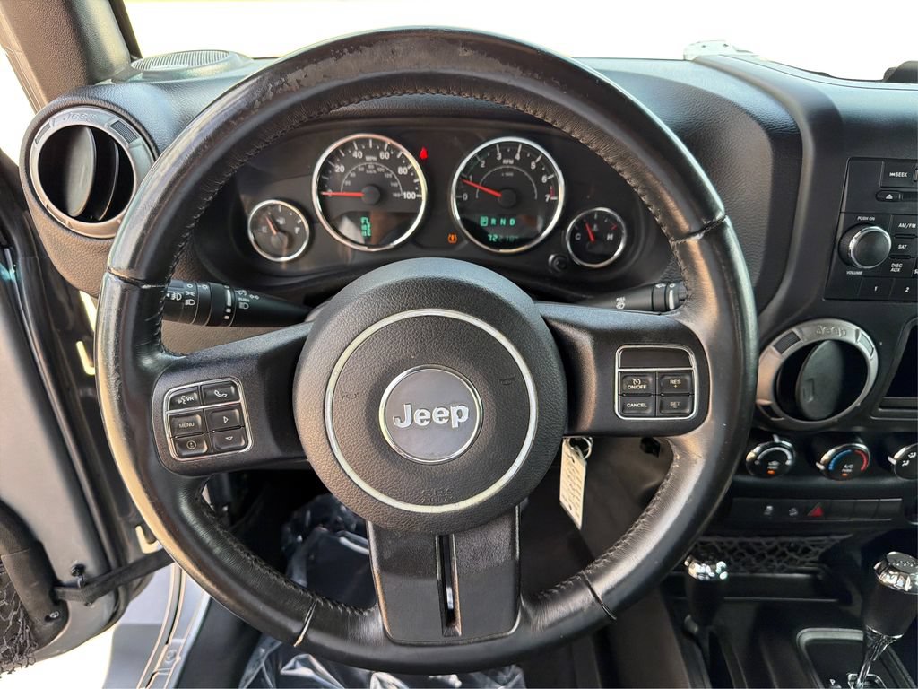 Used 2017 Jeep Wrangler Unlimited Sport w/ Connectivity Group AWD/4WD image 17
