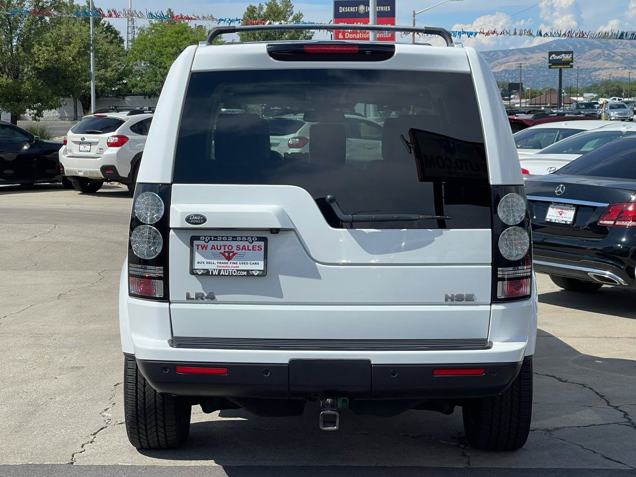 Used 2014 Land Rover LR4 HSE AWD/4WD image 7