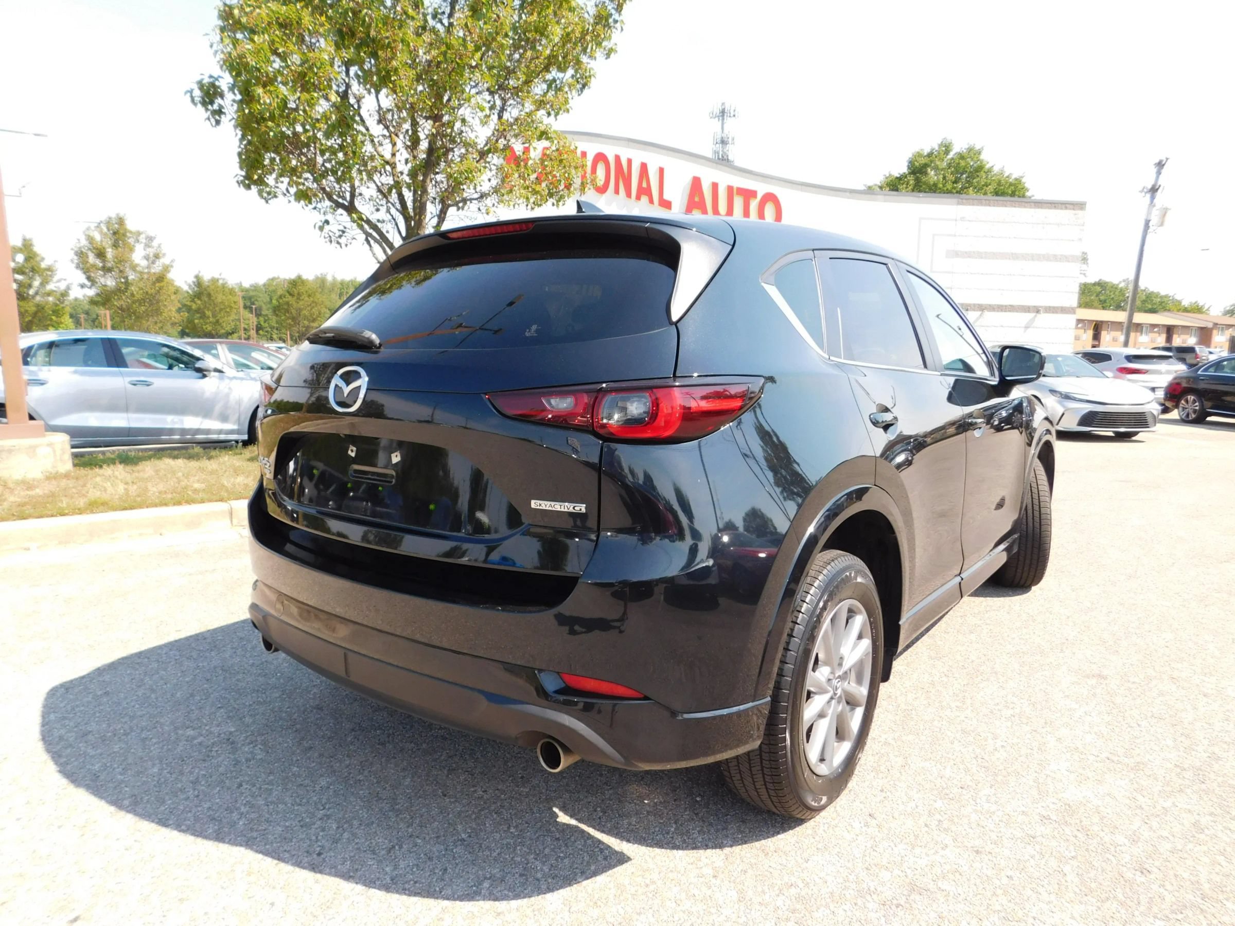 Used 2025 MAZDA CX-5 AWD 2.5 S w/ Select Package image 5