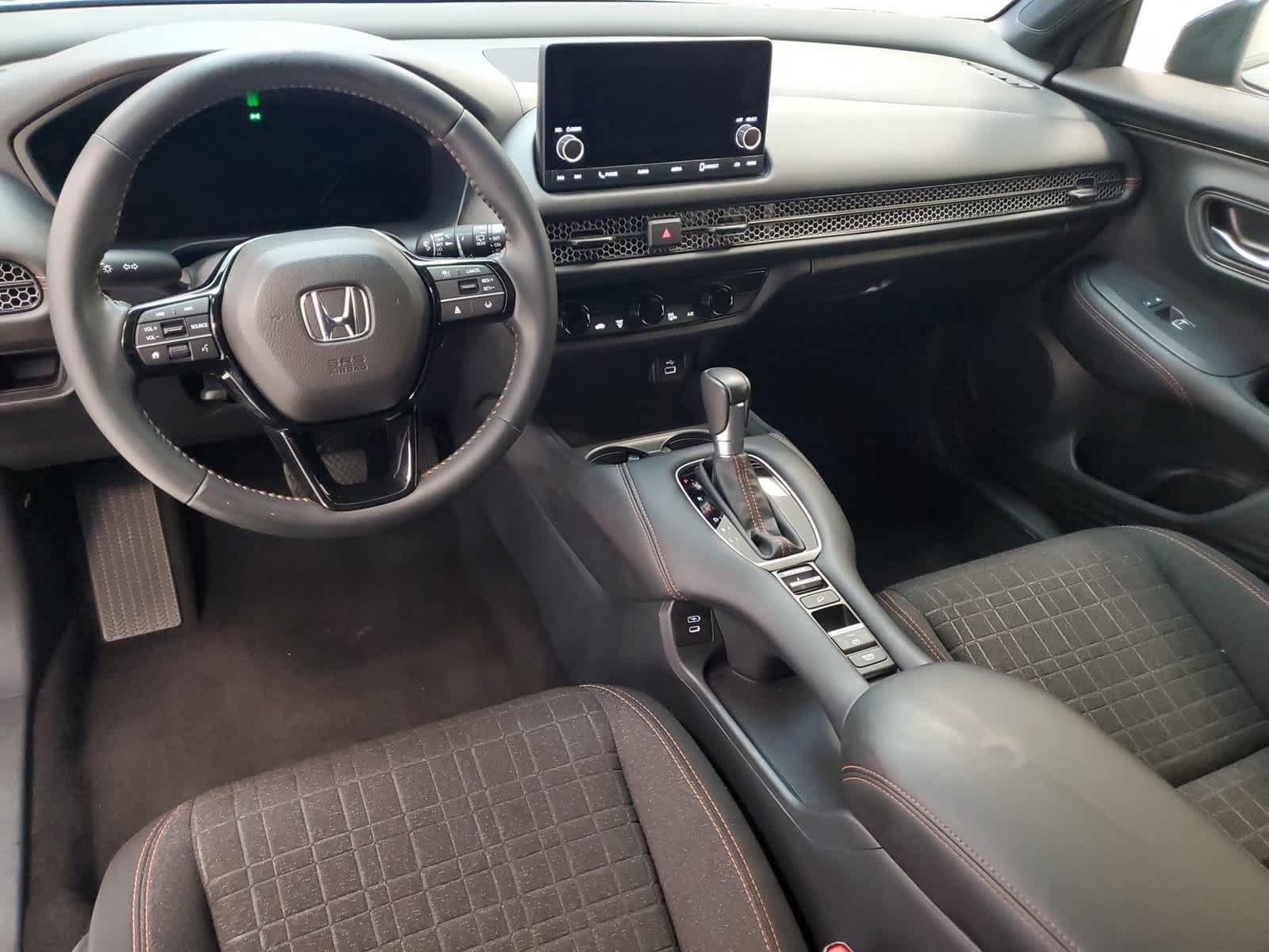 Certified 2025 Honda HR-V Sport image 18