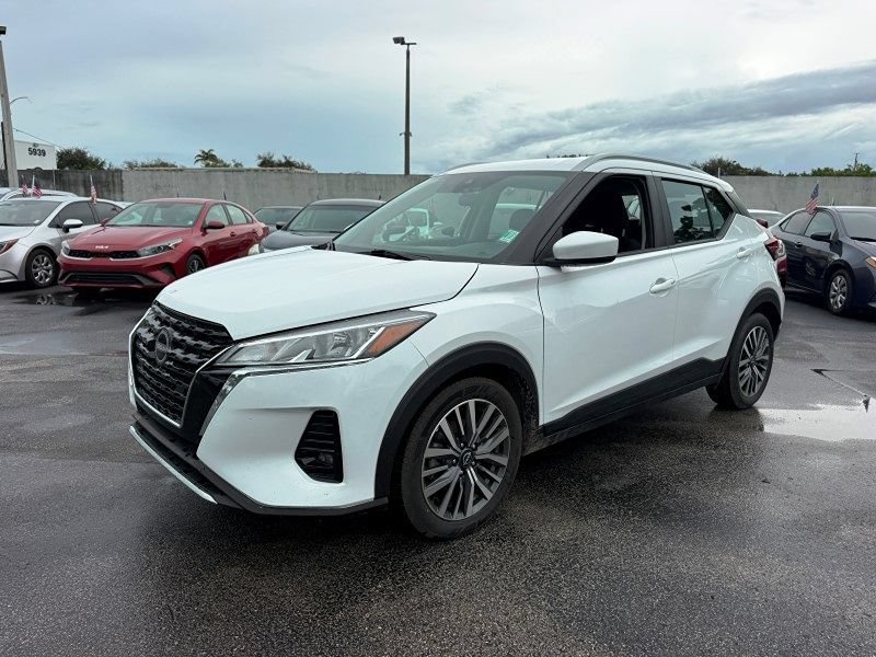 Used 2024 Nissan Kicks SV FWD image 9