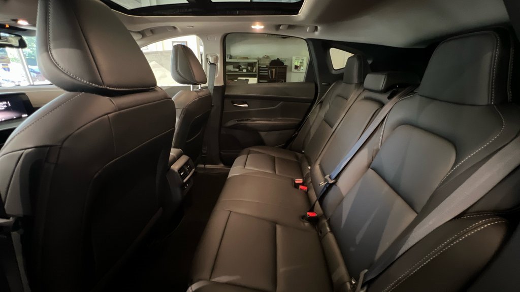 New 2025 Nissan Murano SL image 8