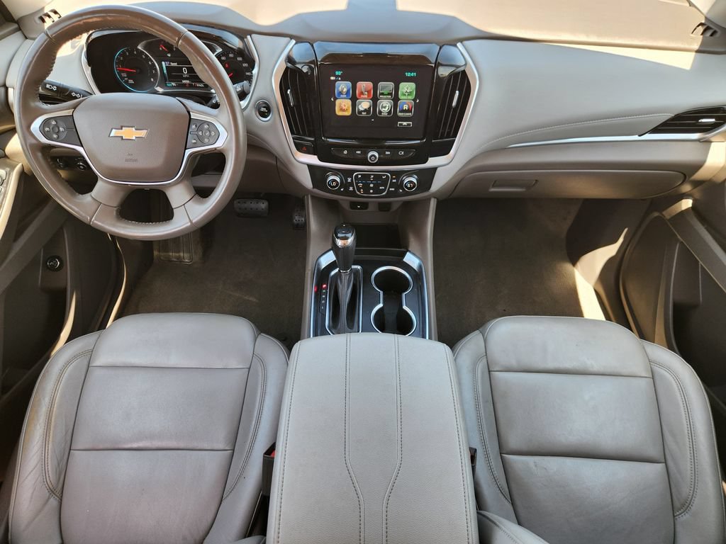 Used 2019 Chevrolet Traverse LT FWD image 23