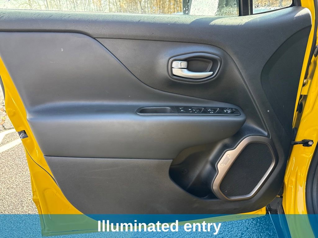 Used 2023 Jeep Renegade Latitude image 16