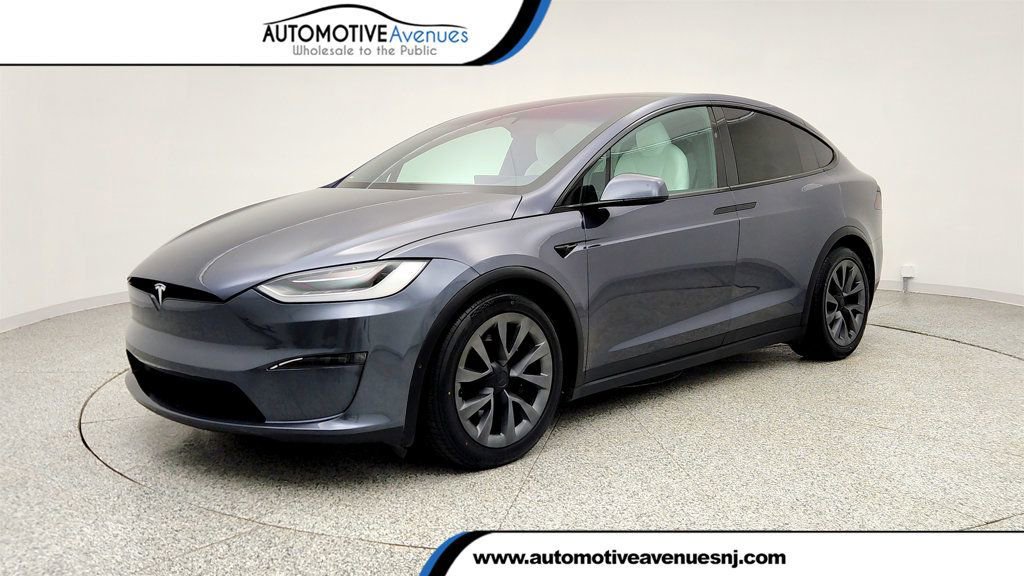 Used 2023 Tesla Model X AWD/4WD image 1
