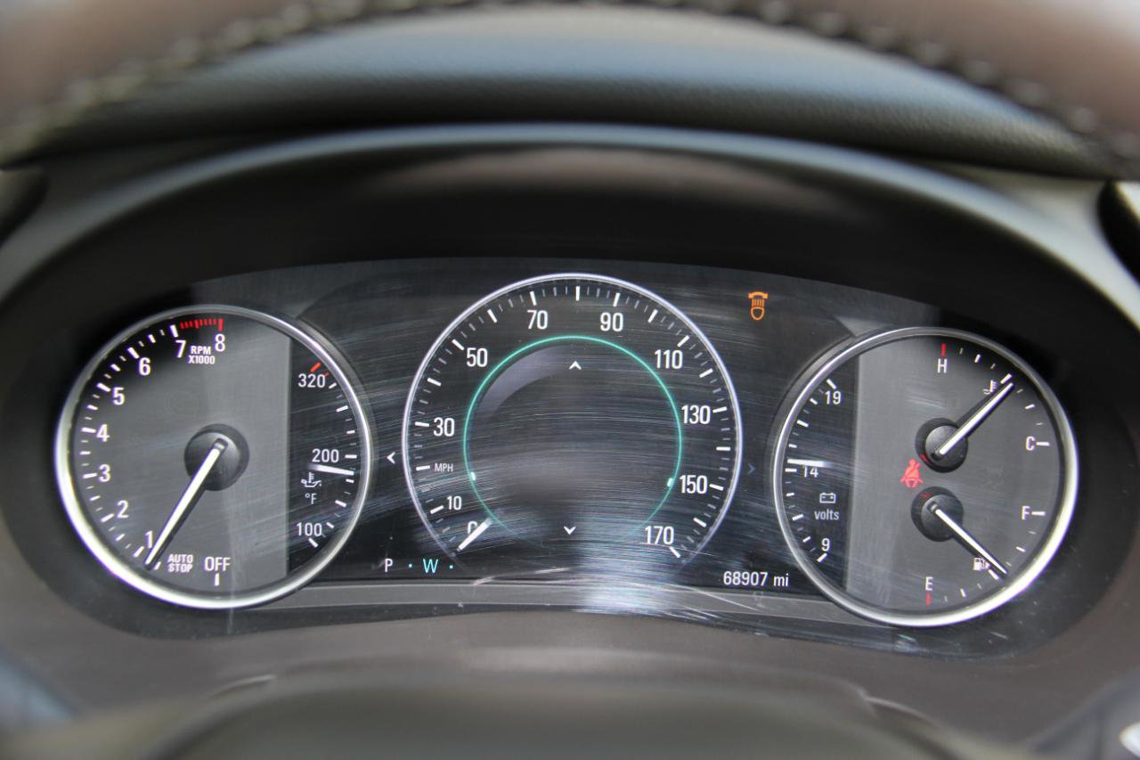 Used 2018 Buick LaCrosse Premium image 14