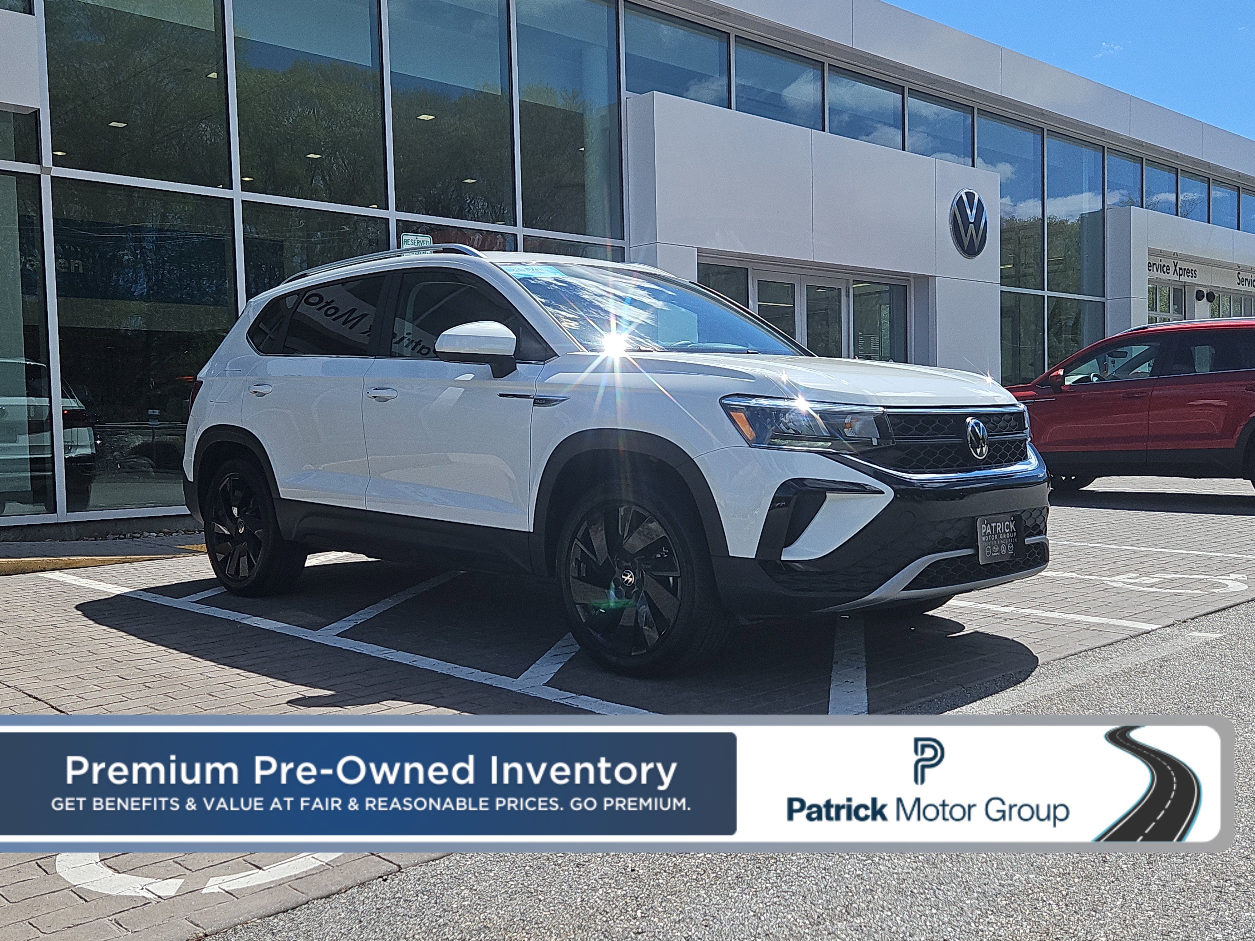 Certified 2024 Volkswagen Taos SE w/ Black Wheel Plus Package