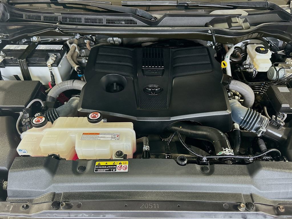 Used 2023 Toyota Tundra SR5 AWD/4WD image 26
