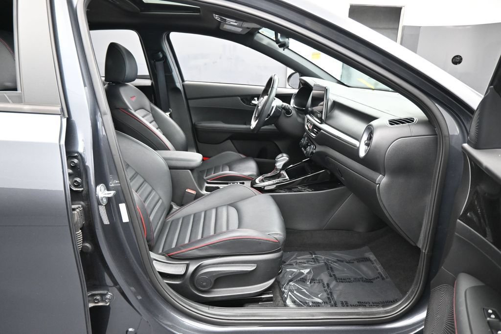 Used 2023 Kia Forte GT w/ GT2 Package FWD image 43