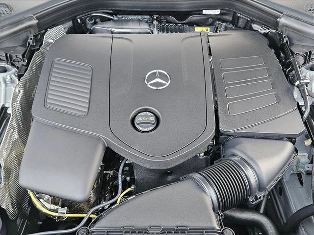 New 2026 Mercedes-Benz GLC 300 image 16