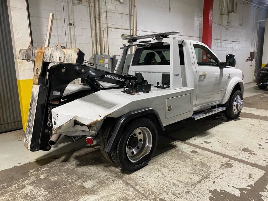 Used 2024 RAM 4500 SLT w/ Quick Order Package 2YG SLT RWD image 4