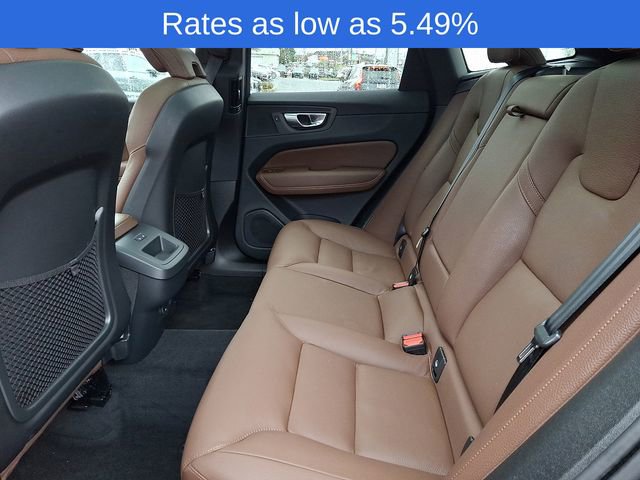 Certified 2024 Volvo XC60 B5 Plus w/ Climate Package image 12