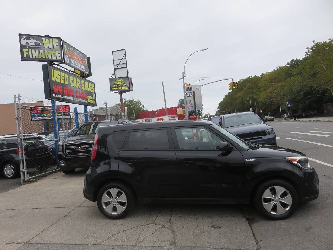 Used 2015 Kia Soul FWD image 8