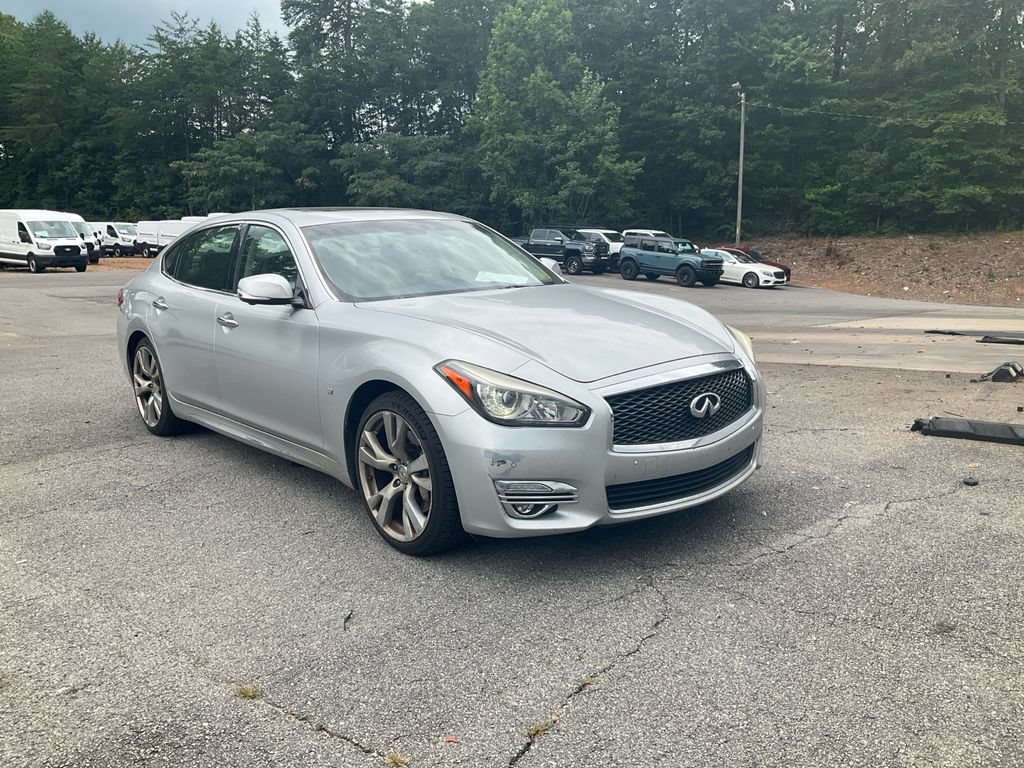 Used 2016 INFINITI Q70 L 3.7 w/ Deluxe Touring Package RWD image 3