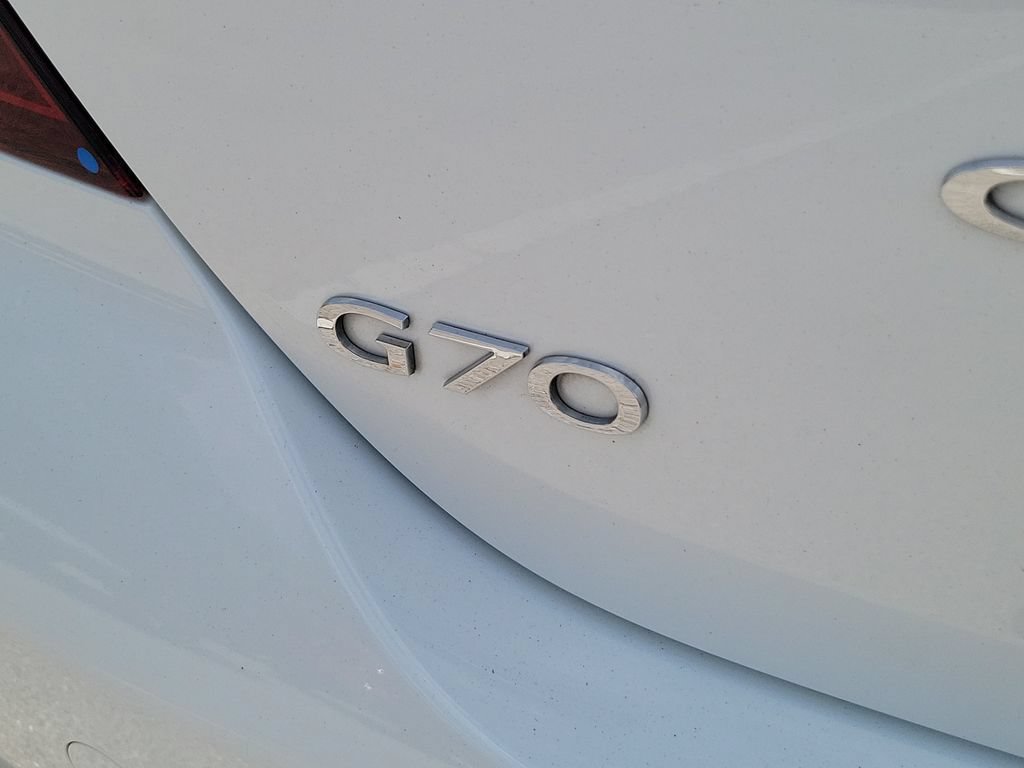 Certified 2023 Genesis G70 2.0T w/ Sport Prestige Package RWD image 9
