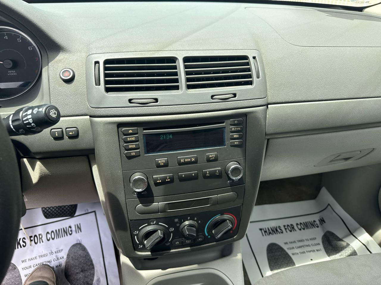 Used 2005 Chevrolet Cobalt Sedan FWD image 32