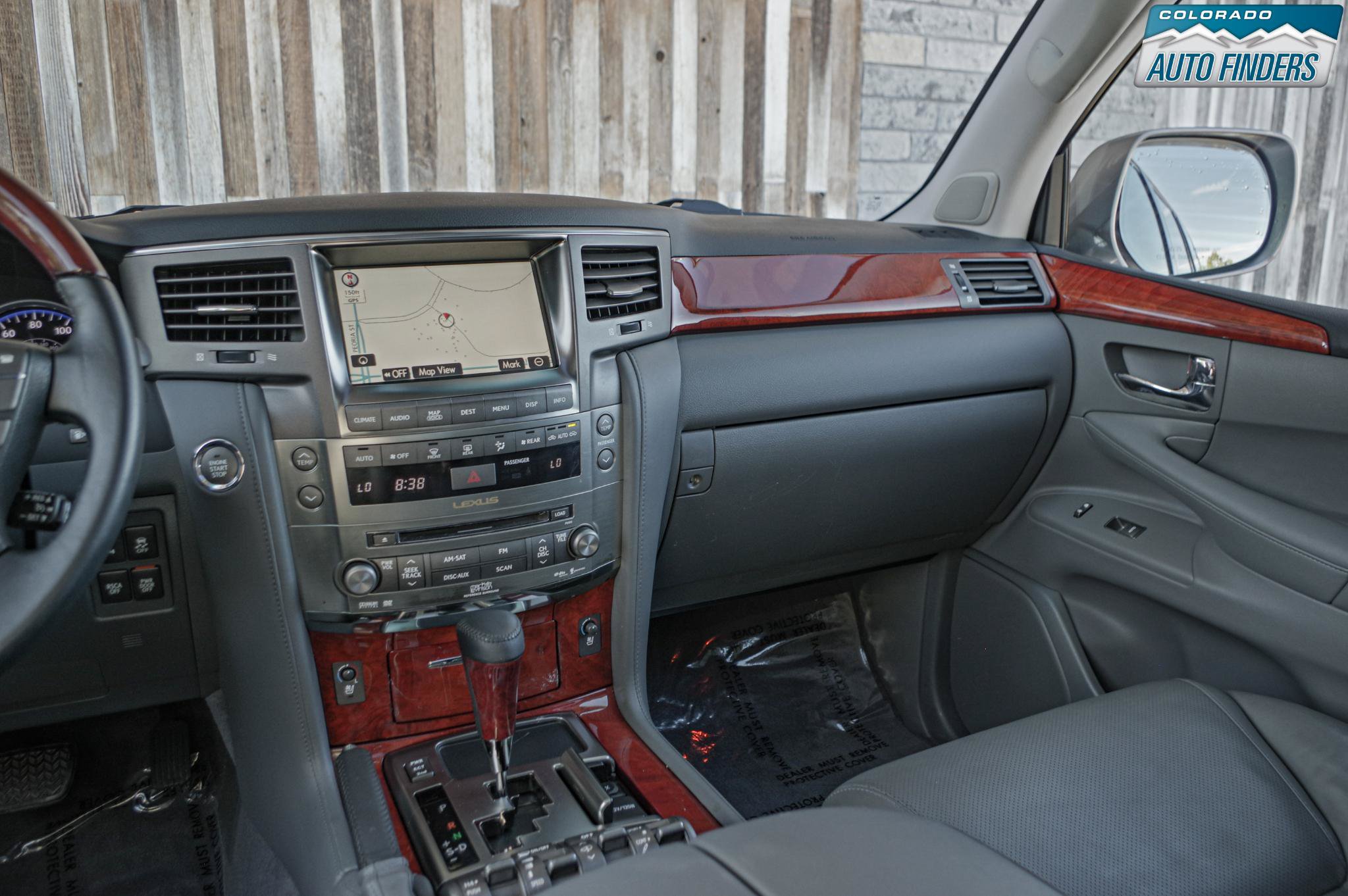 Used 2008 Lexus LX 570 4WD w/ Technology Pkg image 18